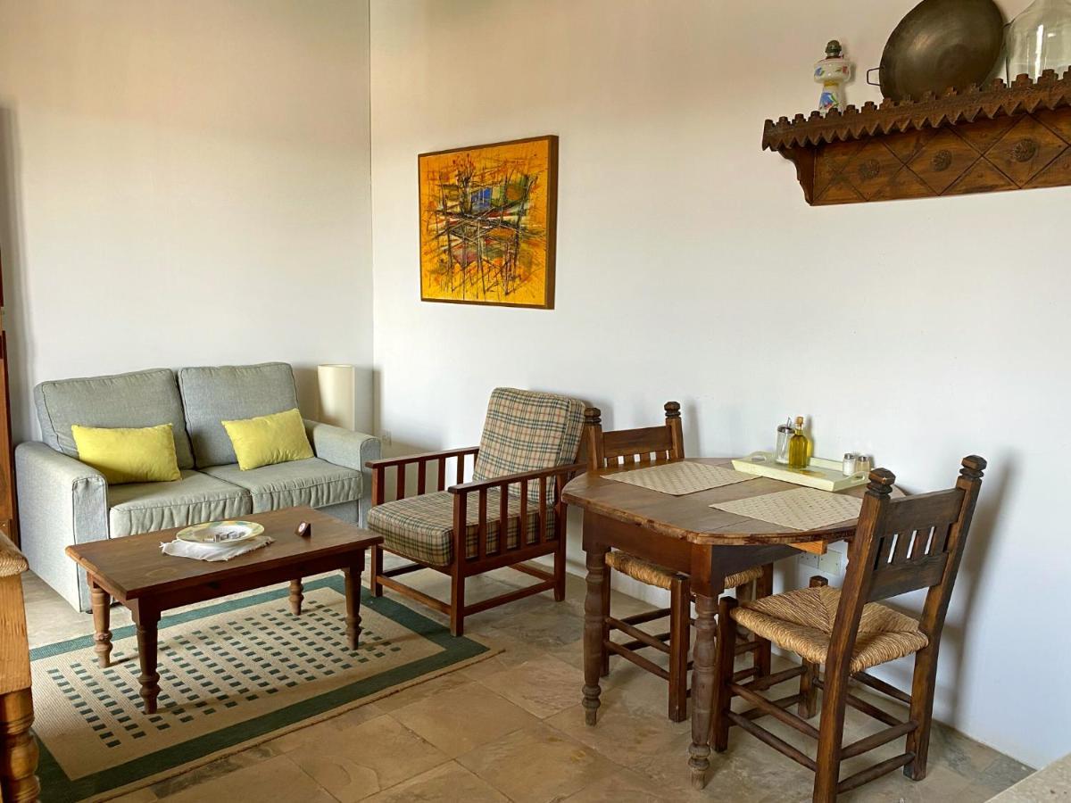 Eveleos Country House Tochni Bagian luar foto