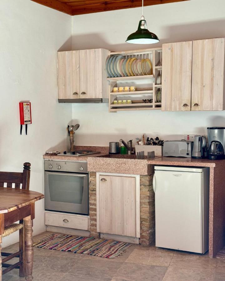 Eveleos Country House Tochni Bagian luar foto