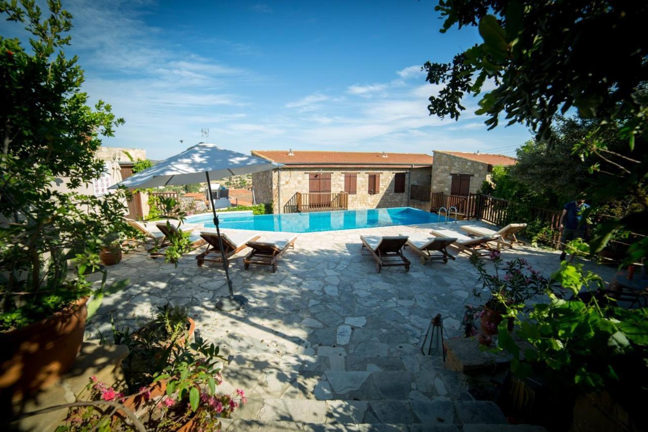 Eveleos Country House Tochni Bagian luar foto
